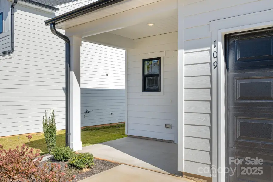 109 Silverwood Court, Mooresville, NC 28115 - Image #3