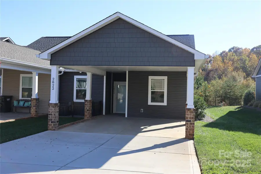 2822 15th Avenue Place Se, Hickory, NC 28602 - Image #2