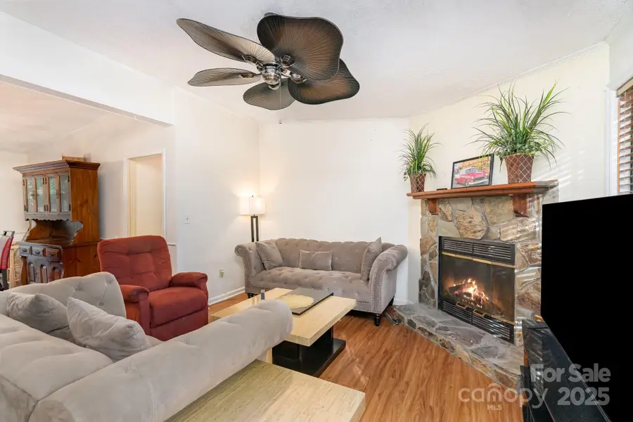 8031 Gera Emma Drive, Charlotte, NC 28215 - Image #3