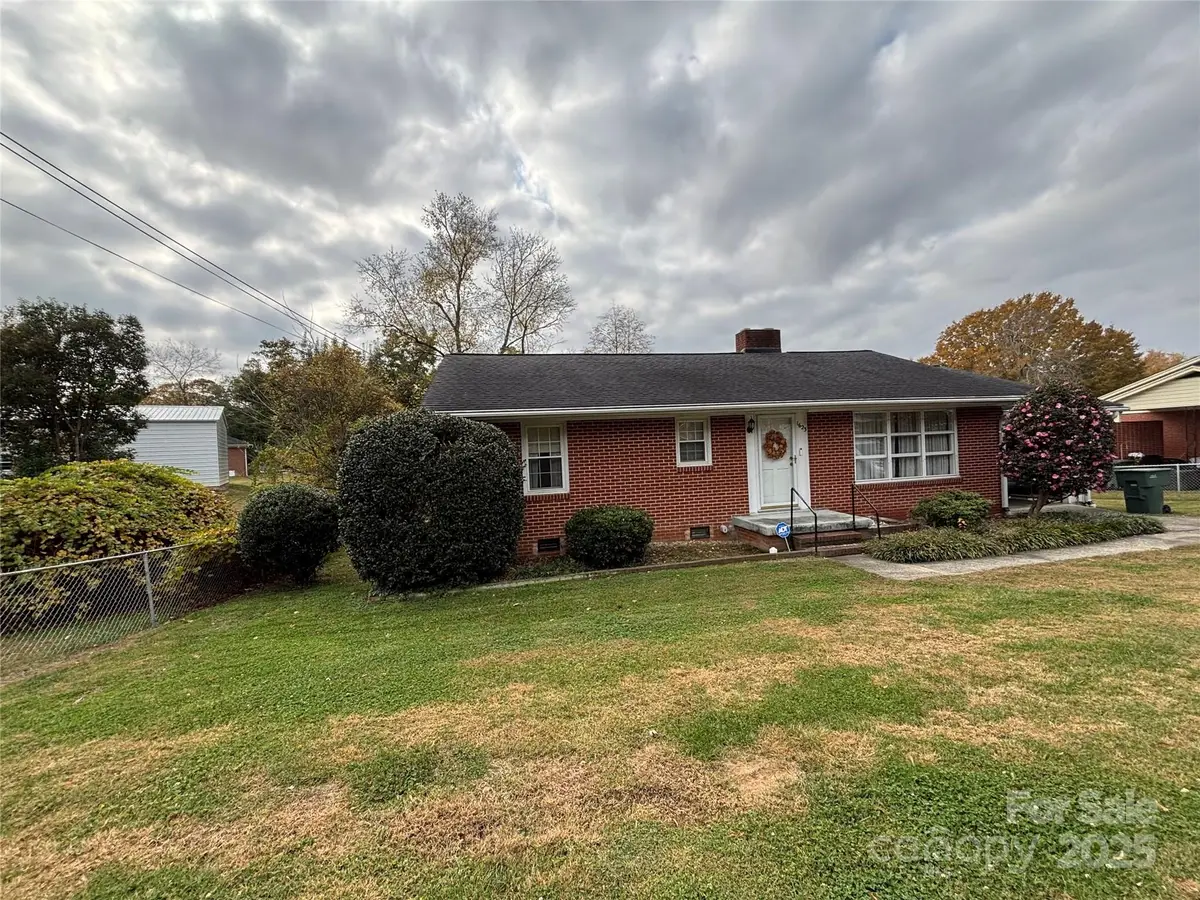 1623 Kimberly Drive, Gastonia, NC 28052 - Image #1