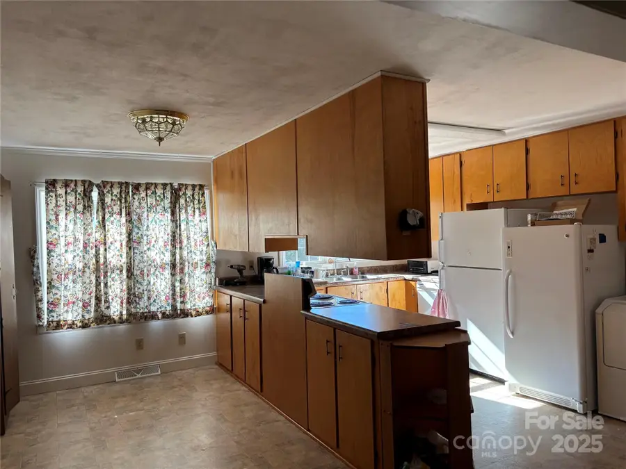 1623 Kimberly Drive, Gastonia, NC 28052 - Image #3