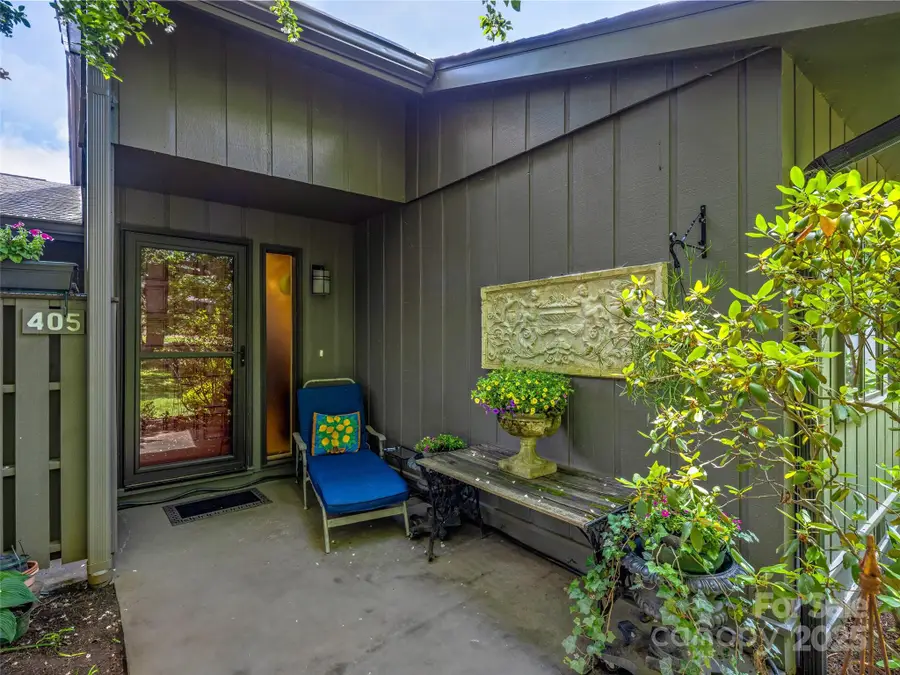 405 Crowfields Drive, Asheville, NC 28803 - Image #3