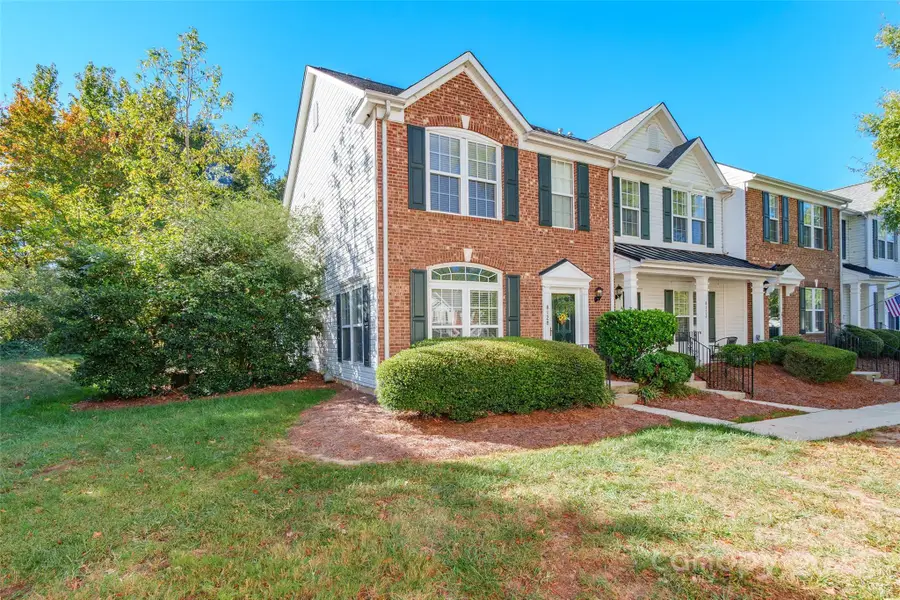 8128 Sapwood Court, Matthews, NC 28104 - Image #3