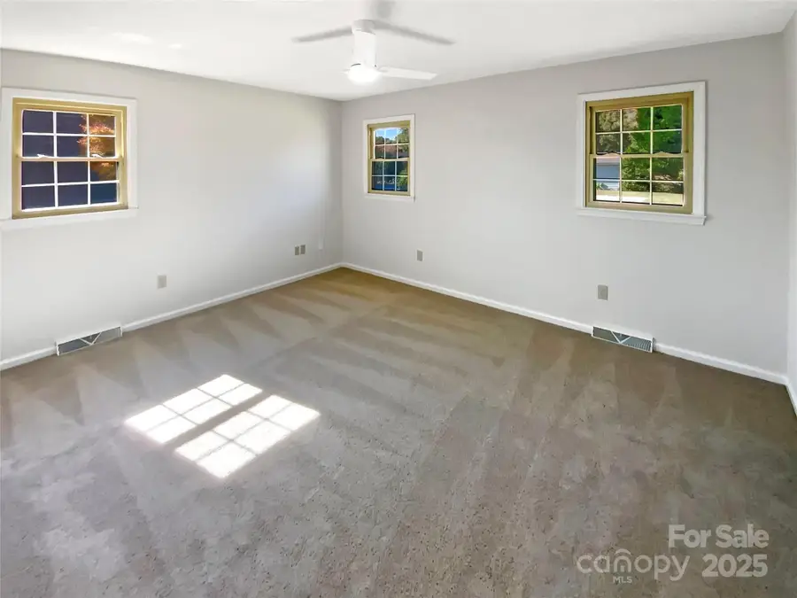 364 Palmer Circle, Rockwell, NC 28138 - Image #3