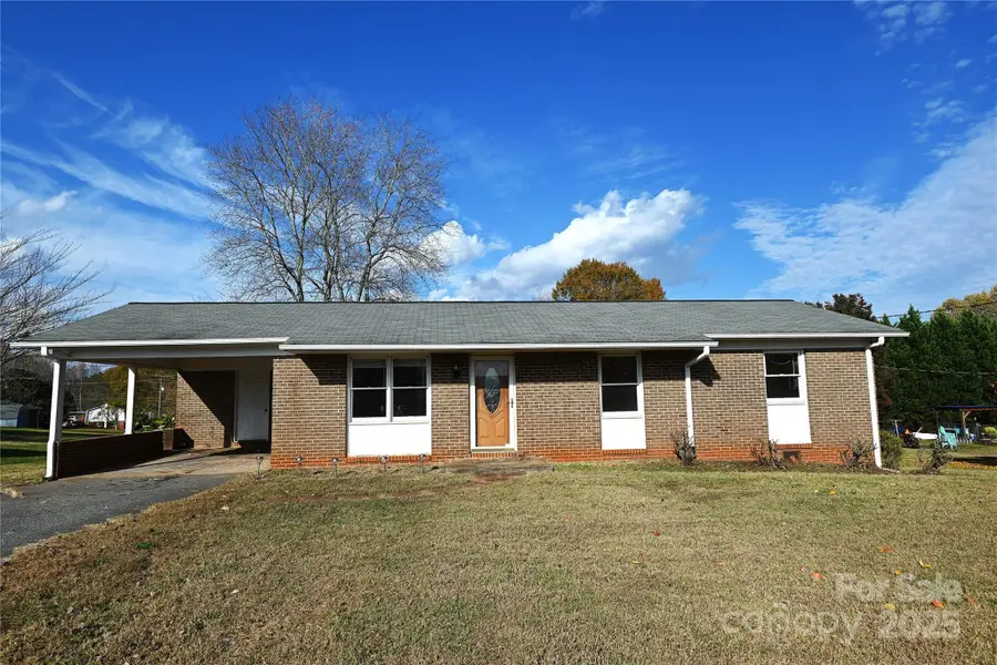 3886 Clay Street, Claremont, NC 28610 - Image #2