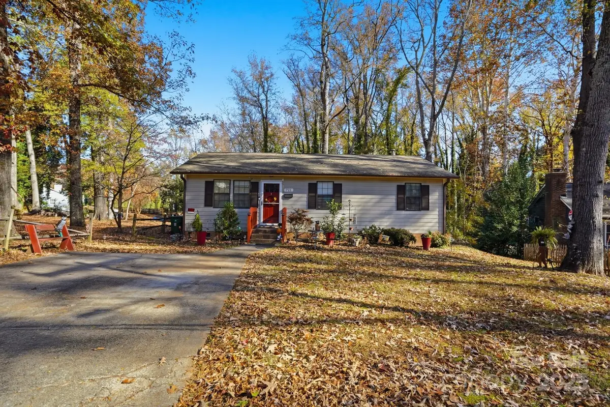 721 Ascot Drive, Charlotte, NC 28215 - Image #1