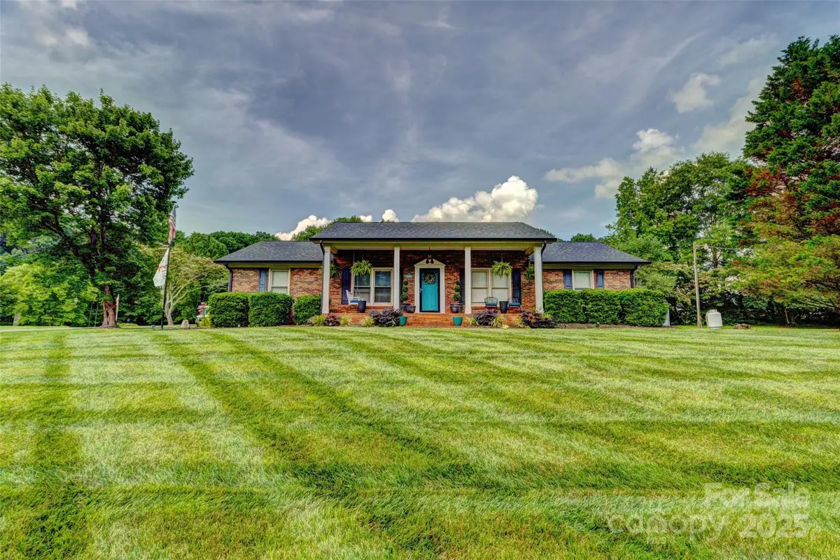 253 Suncrest Road, Cherryville, NC 28021 - Image #1