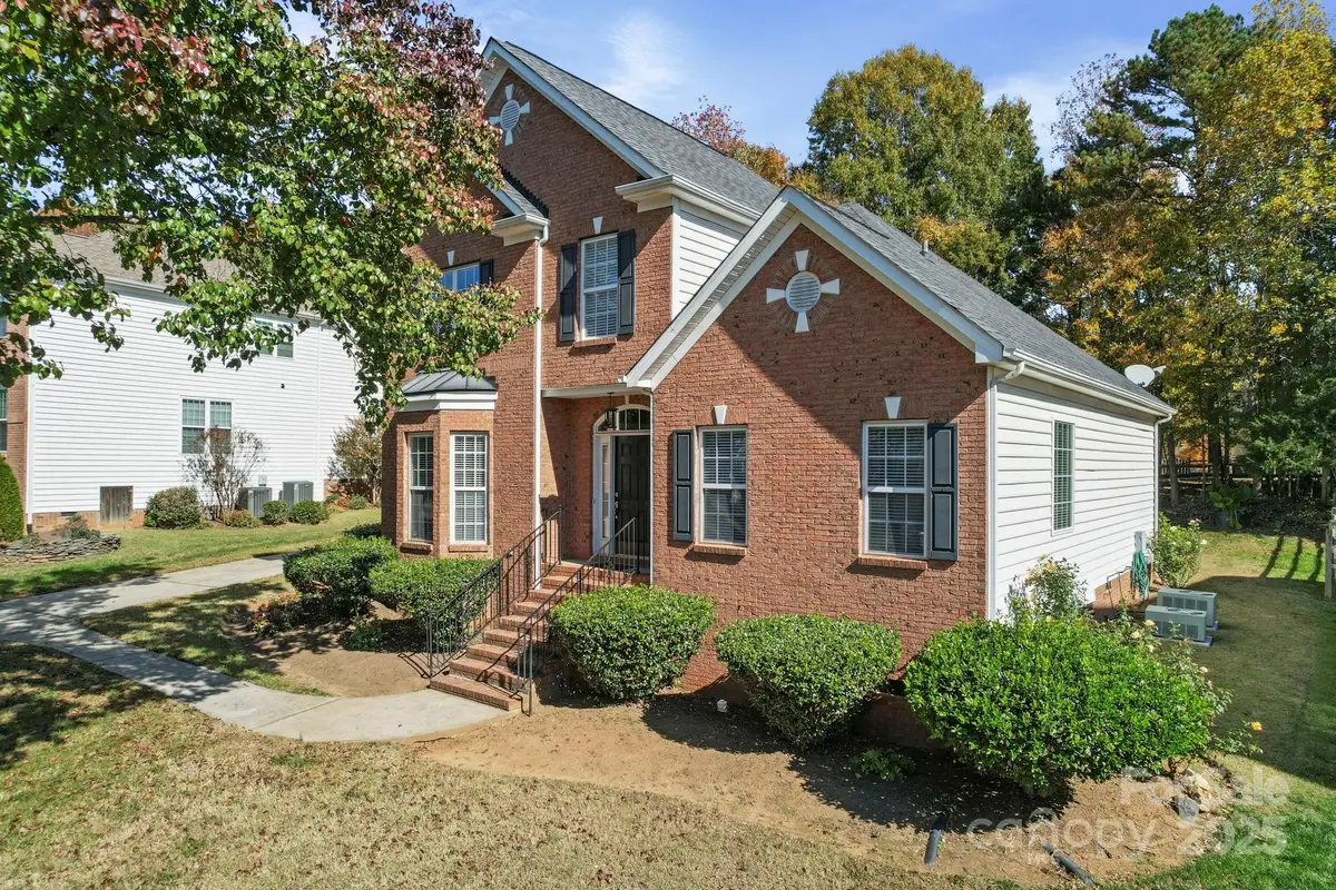 5369 Cambridge Bay Drive, Charlotte, NC 28269 - Image #1
