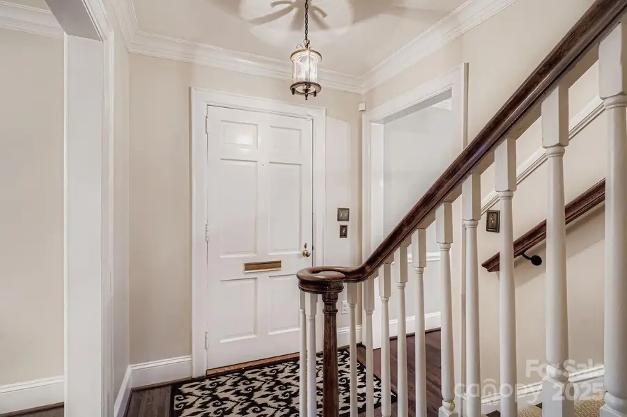 1632 Biltmore Drive, Charlotte, NC 28207 - Image #3