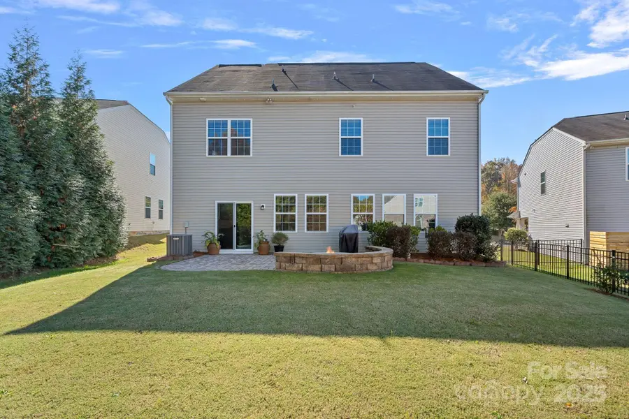 1349 Bridgeford Drive Nw, Huntersville, NC 28078 - Image #2