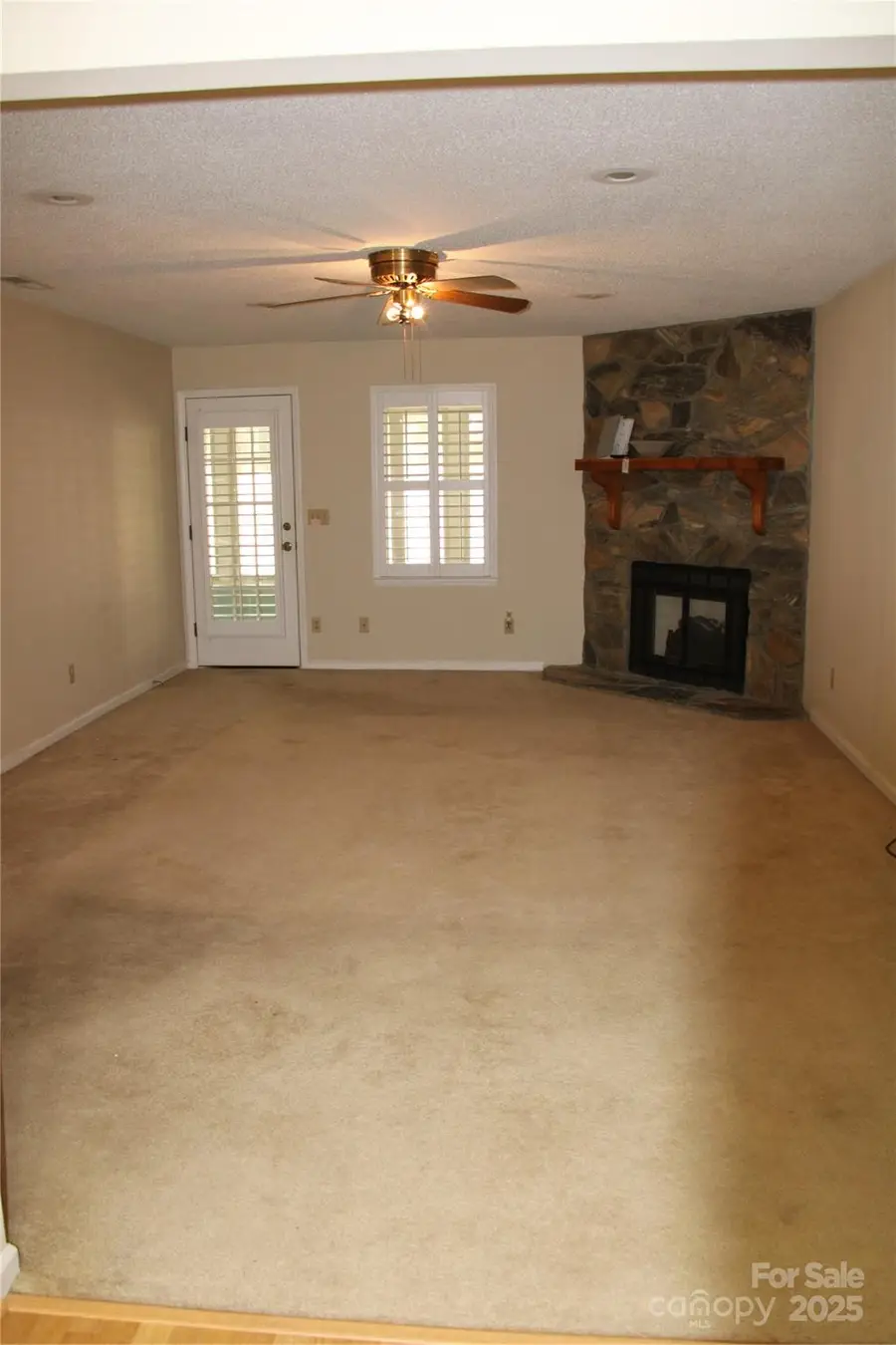 542 Camrose Circle Ne, Concord, NC 28025 - Image #3