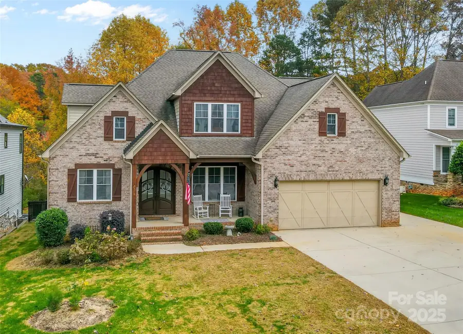 2378 Smith Harbour Drive, Denver, NC 28037 - Image #2