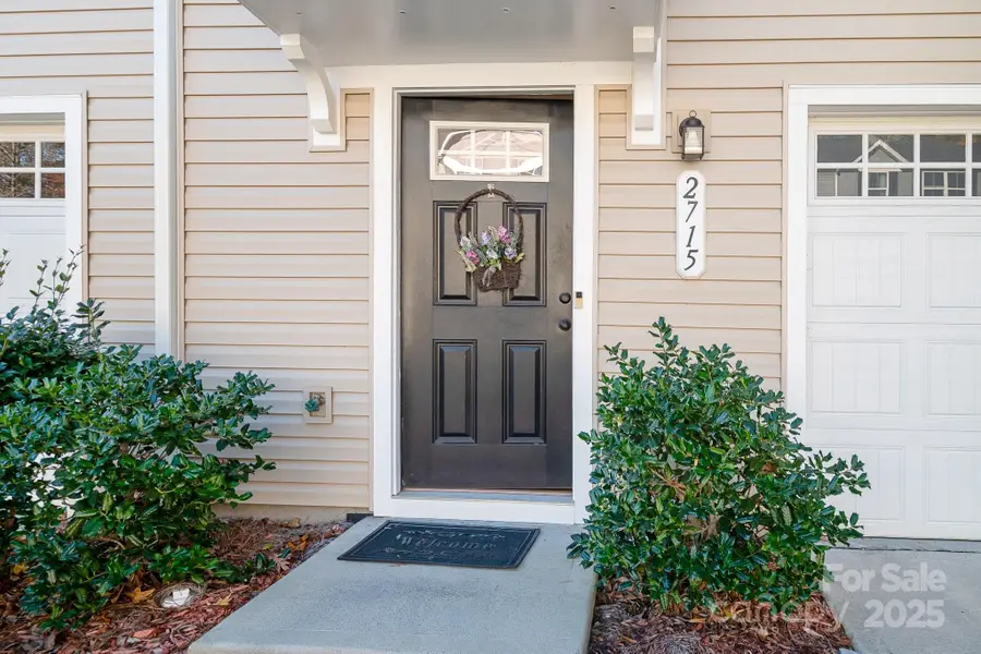 2715 Sydney Overlook Lane, Charlotte, NC 28269 - Image #2
