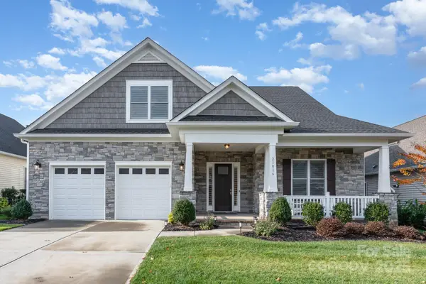 21016 Molly Harper Drive, Cornelius, NC 28031