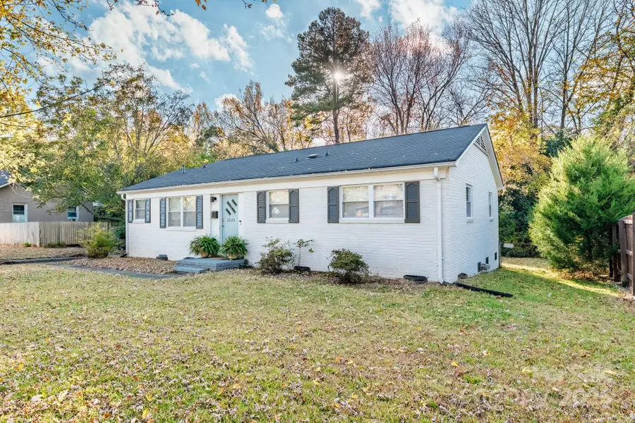 2333 Birchcrest Drive, Charlotte, NC 28205 - Image #2