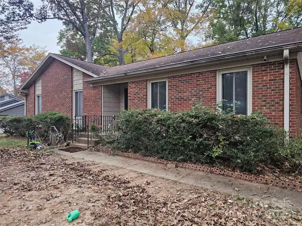 711 Bundaberg Lane, Rural Hall, NC 27045