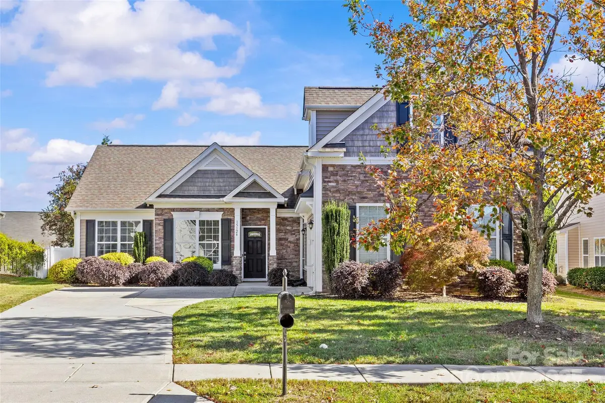 15124 Cavanshire Trail, Charlotte, NC 28278 - Image #1