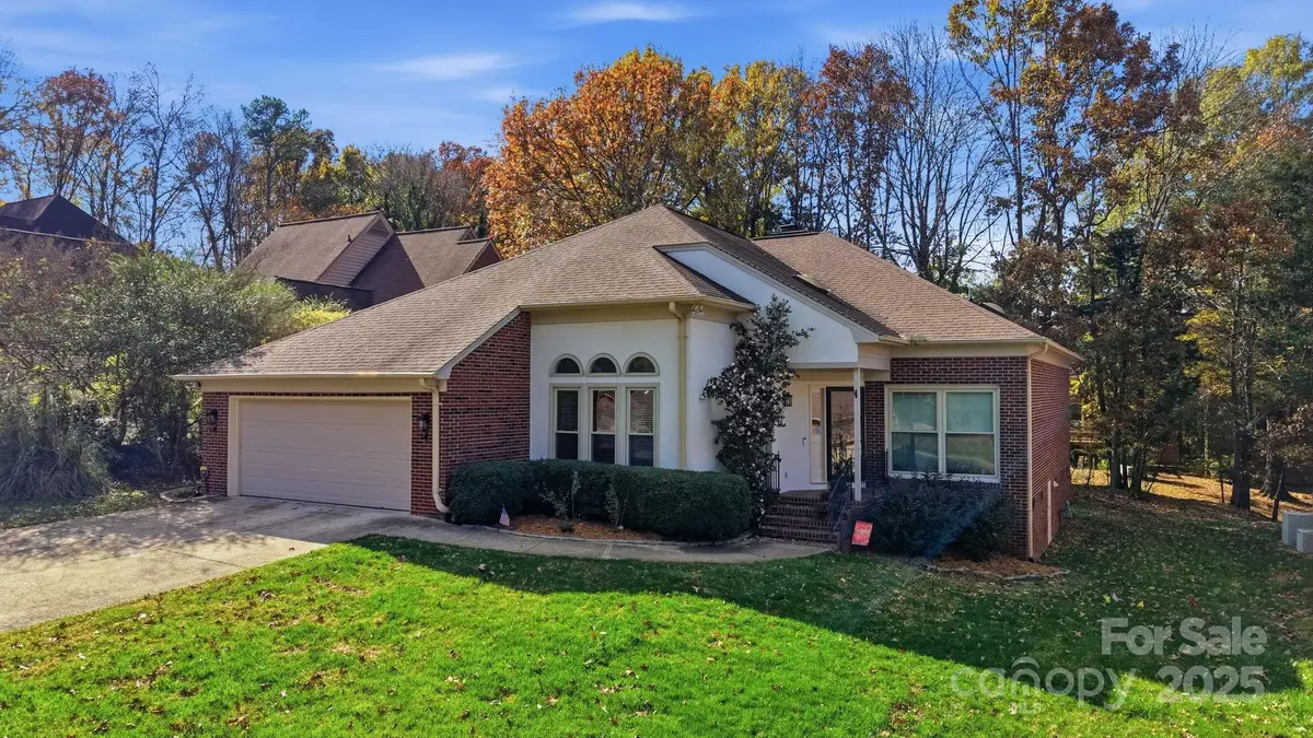 5204 Tedorill Lane, Charlotte, NC 28226 - Image #1