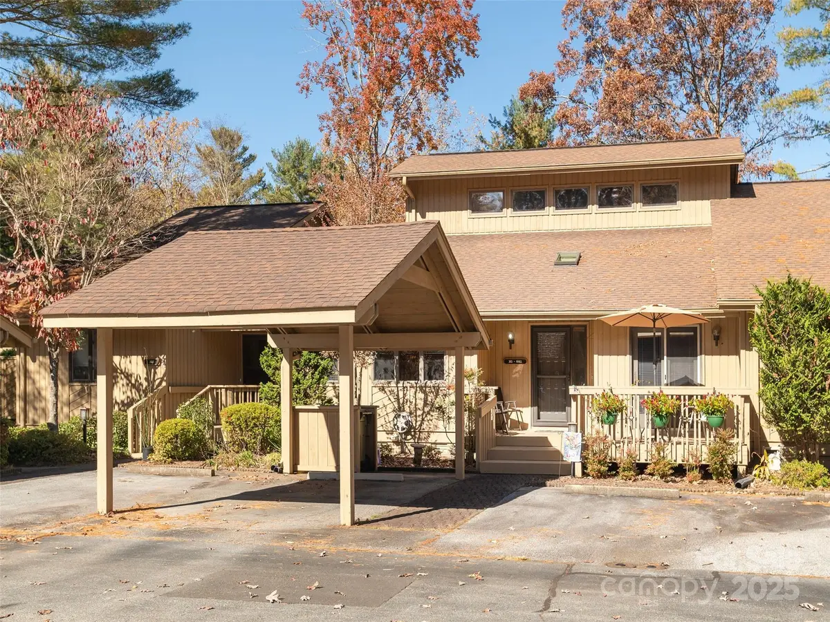 303 N Scarlet Oak Lane, Hendersonville, NC 28791 - Image #1