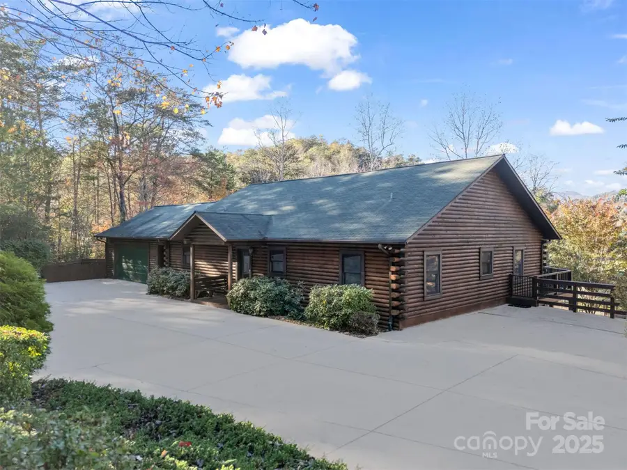 134 Raleigh Drive, Lake Lure, NC 28746 - Image #3