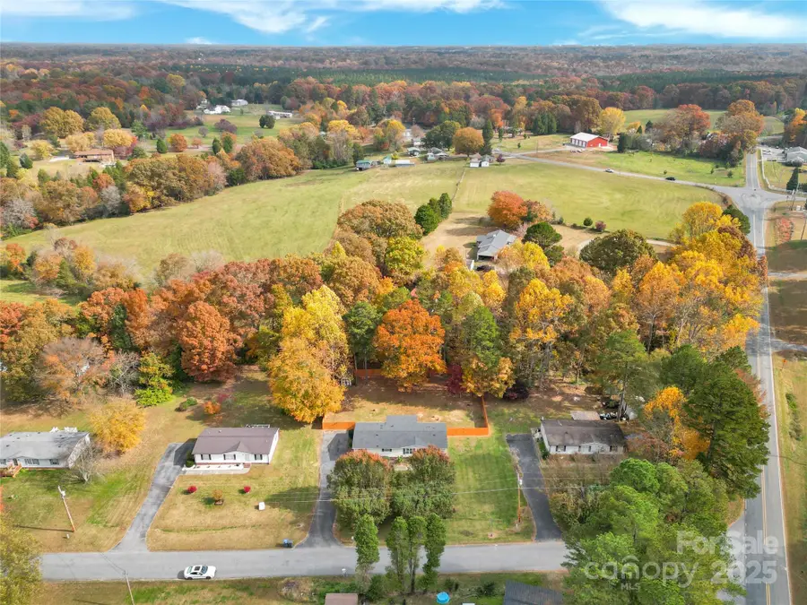 108 Big Tree Drive, Statesville, NC 28677 - Image #3