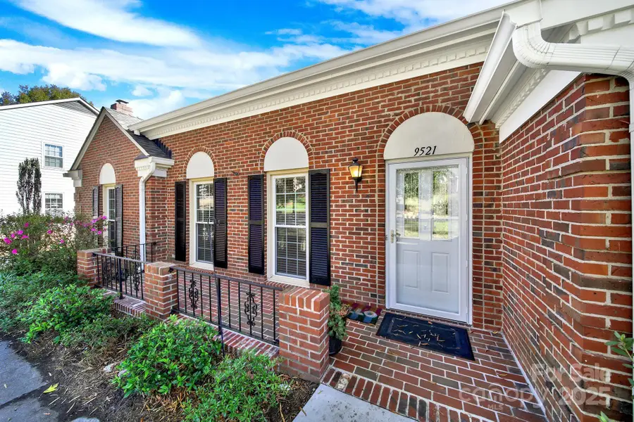 9521 Stoney Hill Lane, Charlotte, NC 28277 - Image #2
