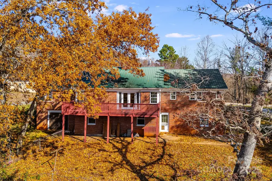 92 Parkway View Road, Mars Hill, NC 28754 - Image #3