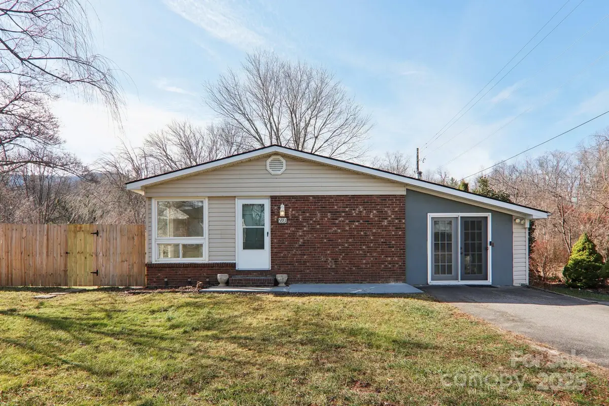 591 Blue Ridge Road, Black Mountain, NC 28711 - Image #1