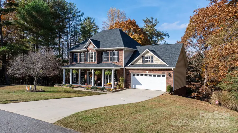 5665 Crown Terrace, Hickory, NC 28601 - Image #2