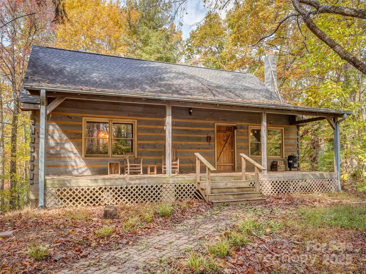 6130 Howard Gap Road, Saluda, NC 28773 - Image #1