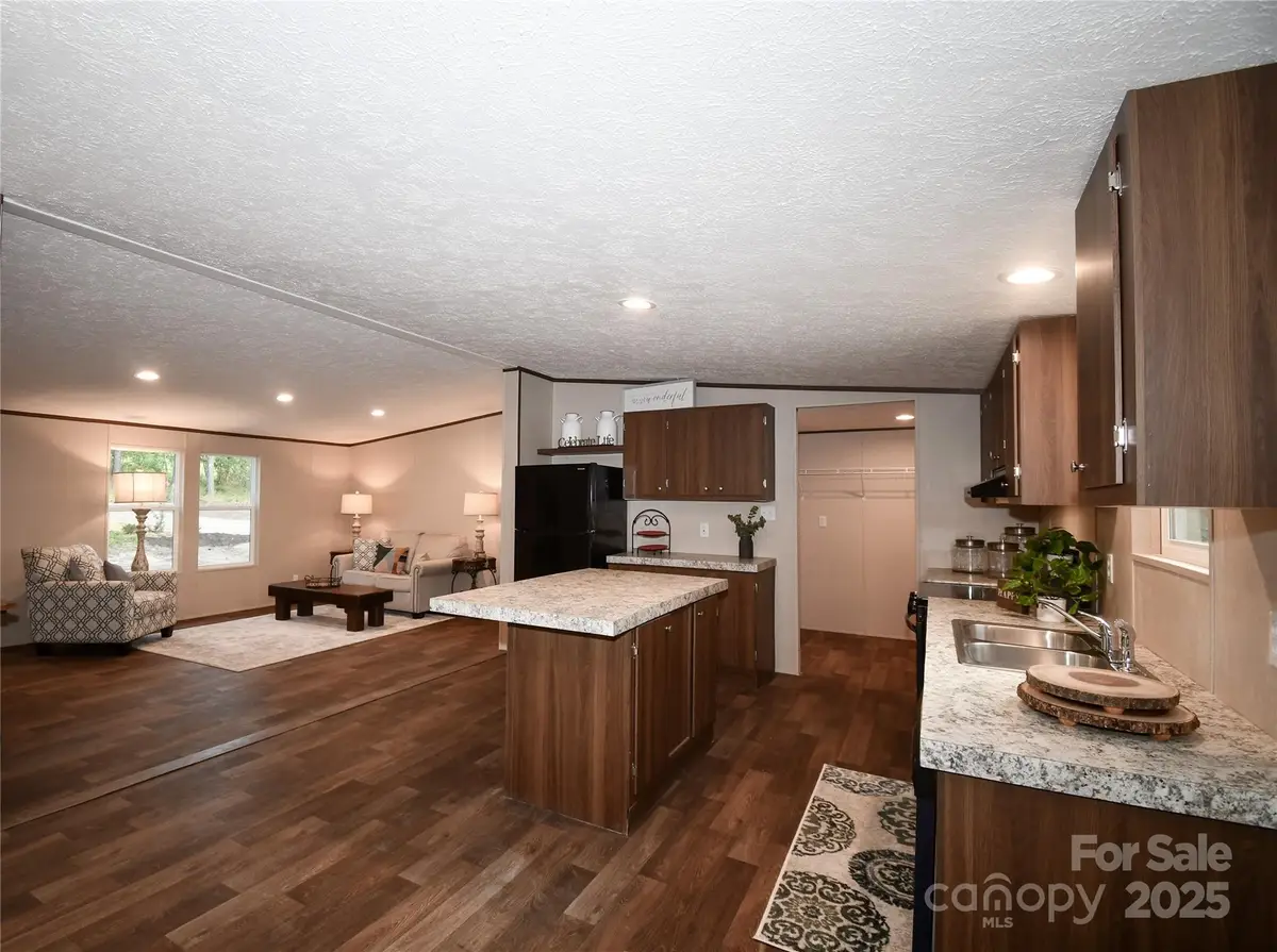 5339 Lockhart Road, Kershaw, SC 29067 - Image #1