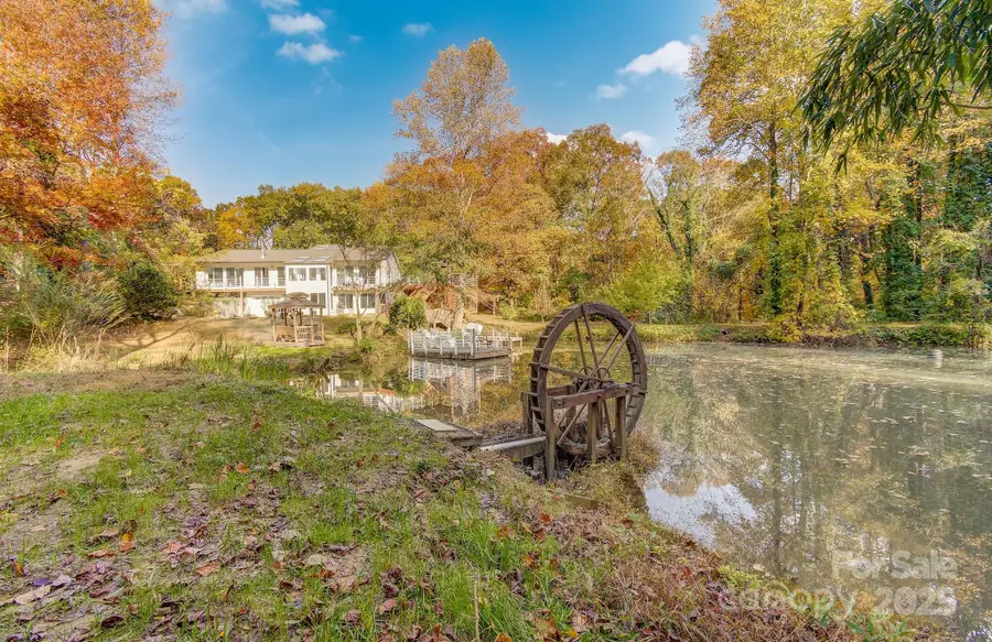 130 Grapevine Lane, Tryon, NC 28782 - Image #2