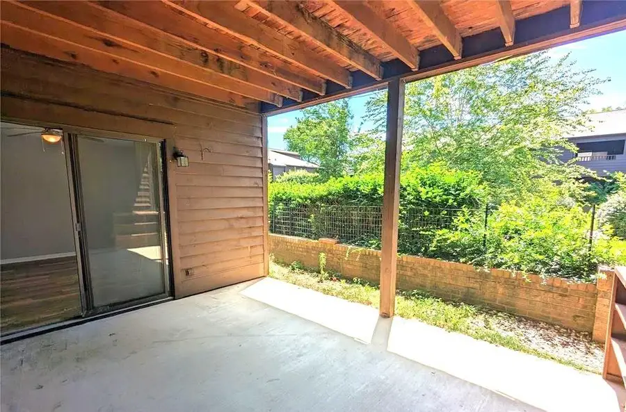 8021 Cedar Glen Drive, Charlotte, NC 28212 - Image #2