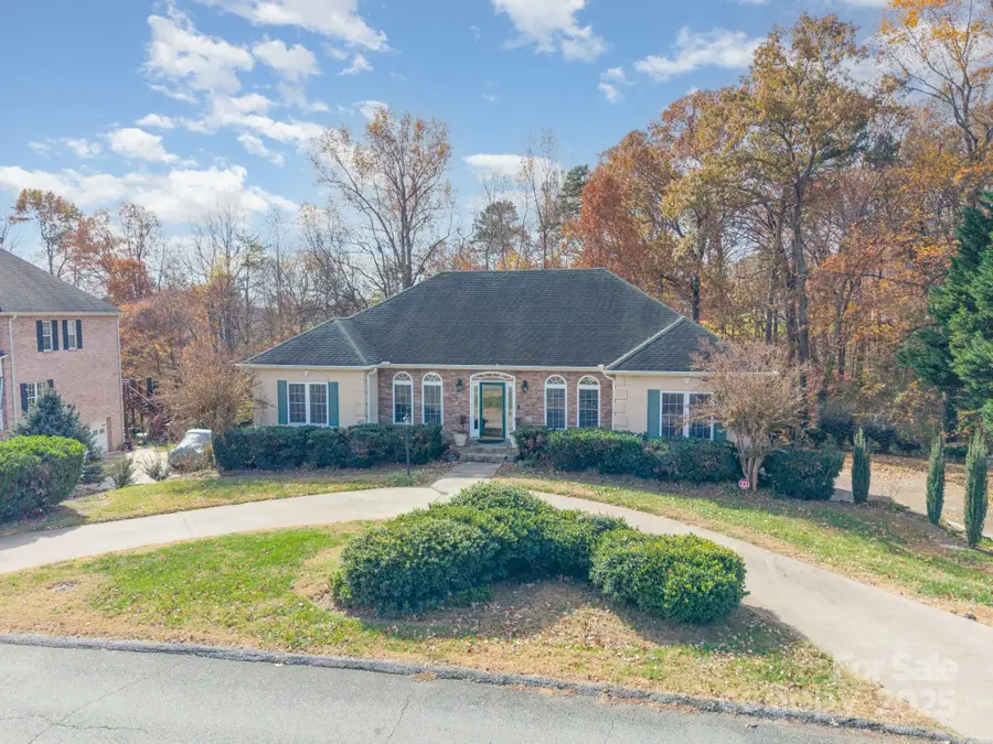 4476 Lochurst Drive #25, Pfafftown, NC 27040 - Image #3