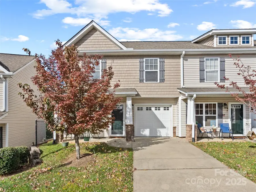 24 Torrington Avenue, Fletcher, NC 28732 - Image #2