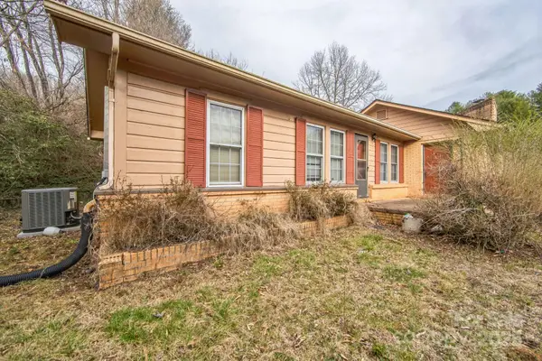 247 Speedwell Acres Road, Cullowhee, NC 28723