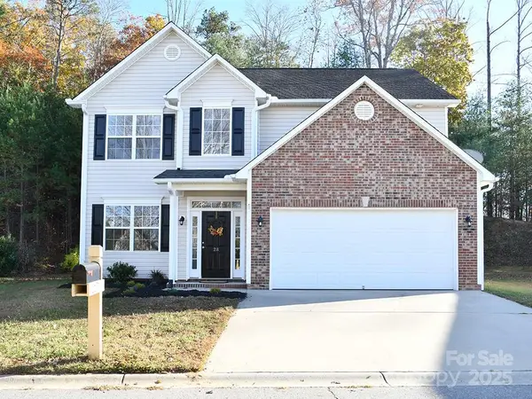 28 Stone River Drive, Asheville, NC 28804