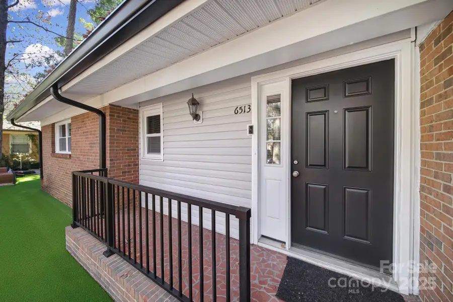6513 Old Post Road, Charlotte, NC 28212 - Image #2