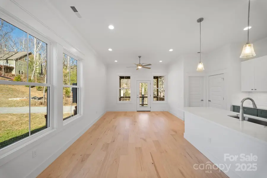 109 Collin Place #4, Asheville, NC 28804 - Image #3