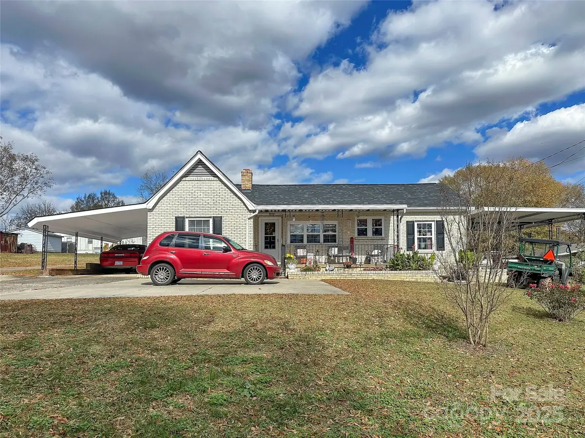 2612 W Dixon Boulevard, Shelby, NC 28152 - Image #1