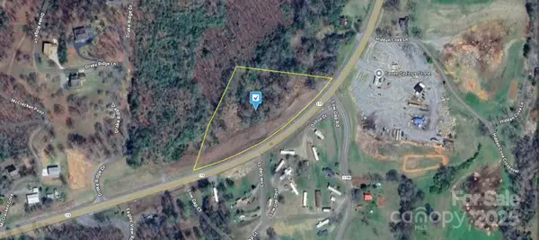 1514 Nc 175 Highway, Hayesville, NC 28904