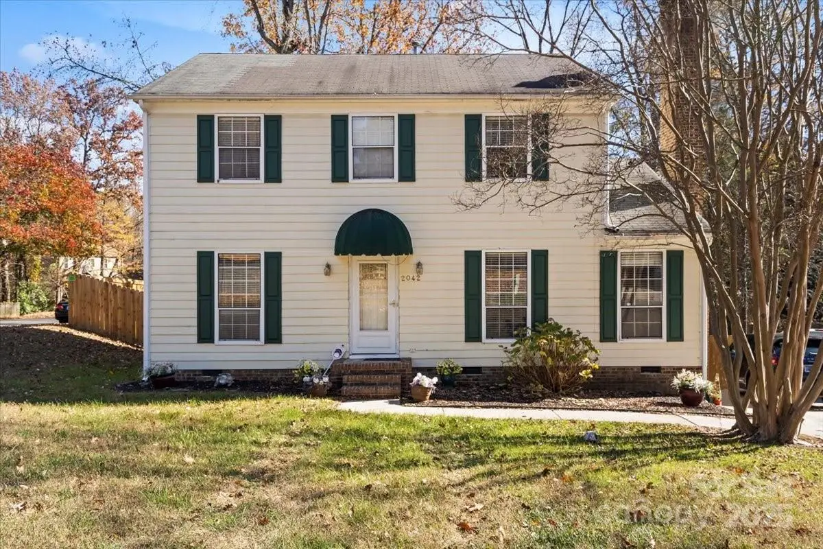 2042 Killarney Place, Charlotte, NC 28262 - Image #1