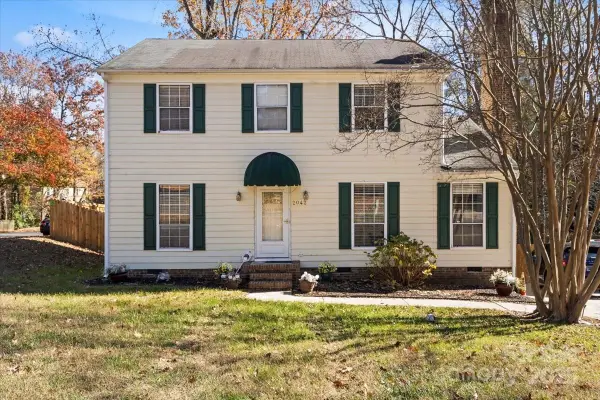 2042 Killarney Place, Charlotte, NC 28262