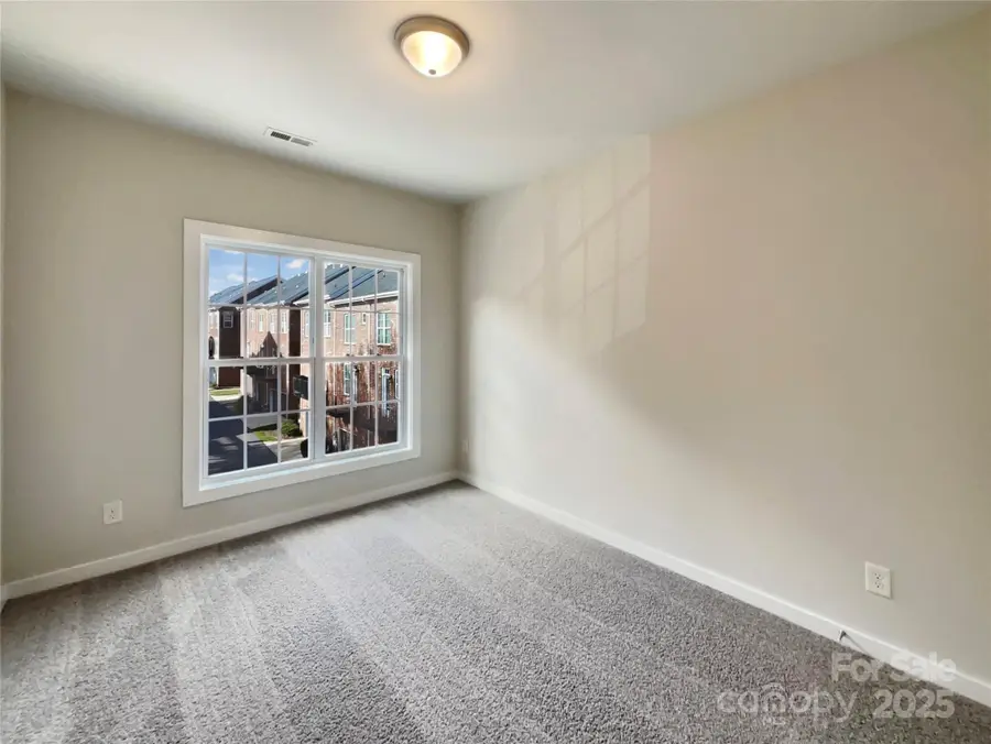 2321 Silver Crescent Drive, Charlotte, NC 28273 - Image #3