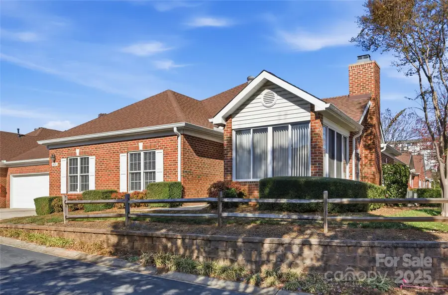 8659 Windsor Ridge Drive, Charlotte, NC 28277 - Image #3