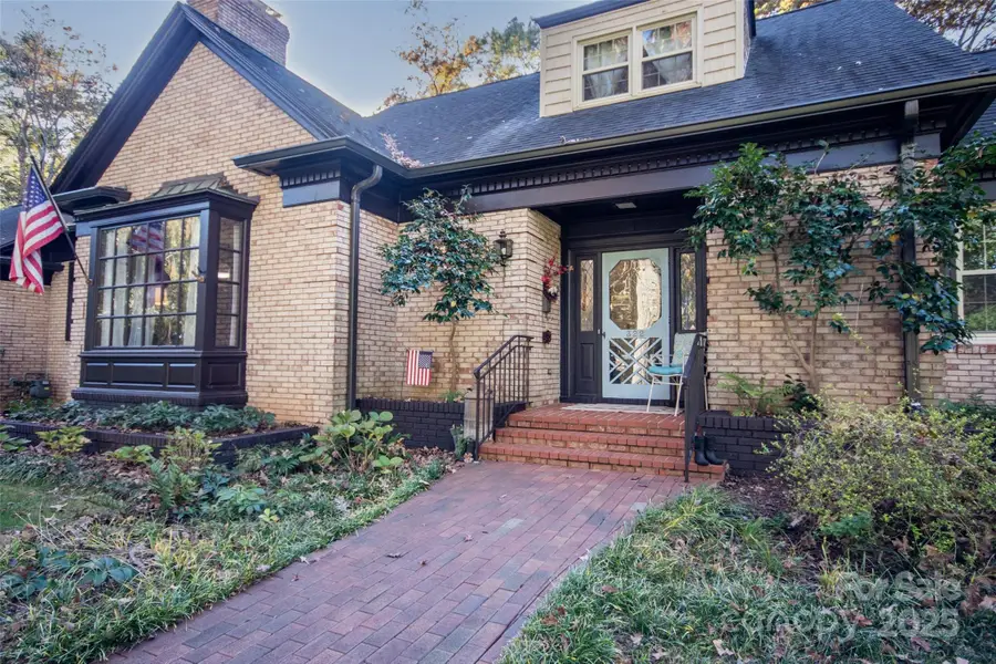 322 Valley Stream Road, Statesville, NC 28677 - Image #3