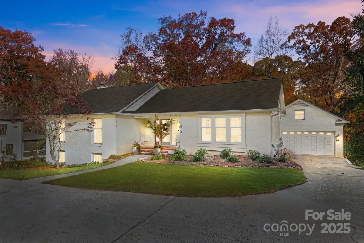 2912 Hinsdale Street, Charlotte, NC 28210 - Image #1