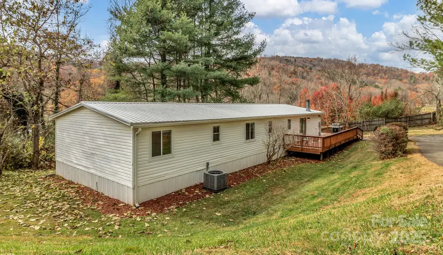 118 Heather Drive, Asheville, NC 28806 - Image #3