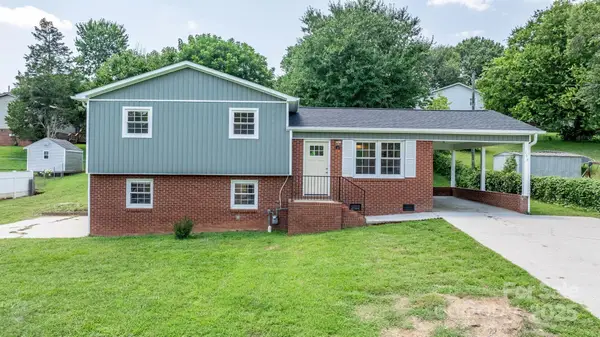 204 Shannonbrook Drive, Newton, NC 28658