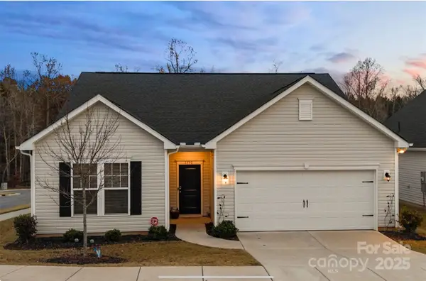 1990 Ambrose Way, Denver, NC 28037